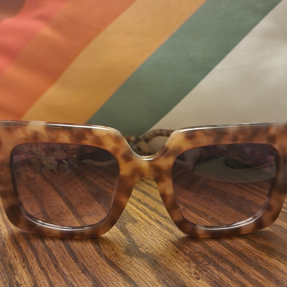 Diff Sunglasses Wine Tortoise Oversized - Picture 6 of 7